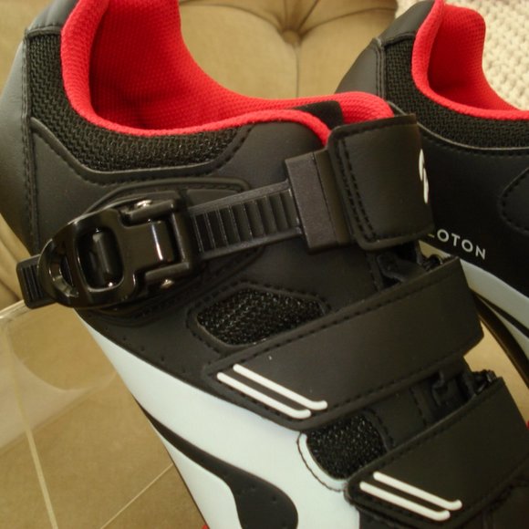 Auth. PELOTON Women's Cycling Shoes With Look Delta Cleats 38 (US 7-7 1/2M) - Picture 6 of 6